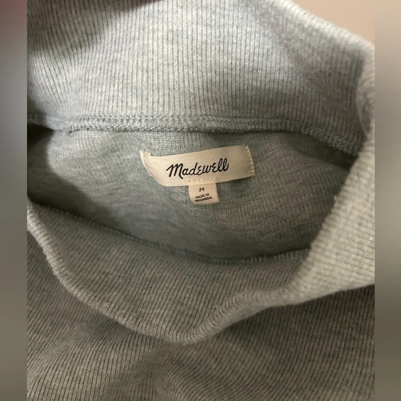 Madewell (Re)Sourced Plush Cozy Mock Neck Puff Sleeve Top Size Medium - Picture 2 of 3